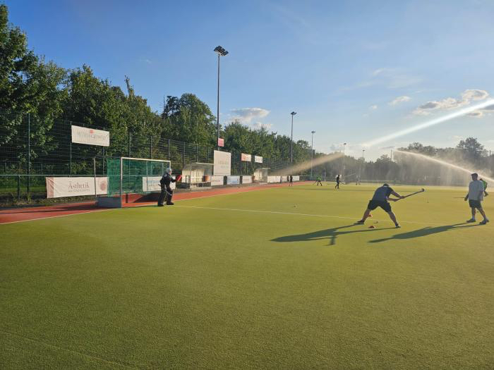 After Work Hockey Juli