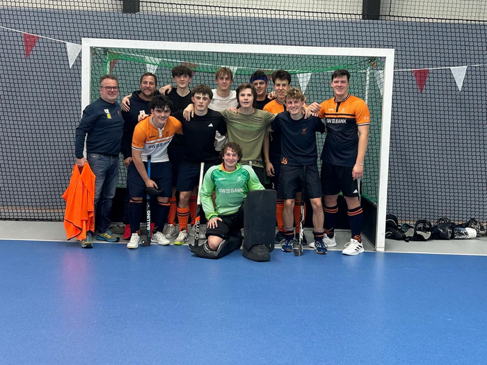 Herren vorbereitung halle25