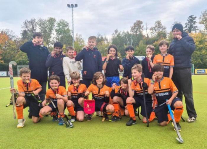 U12 Meisterfoto Feld 25/26