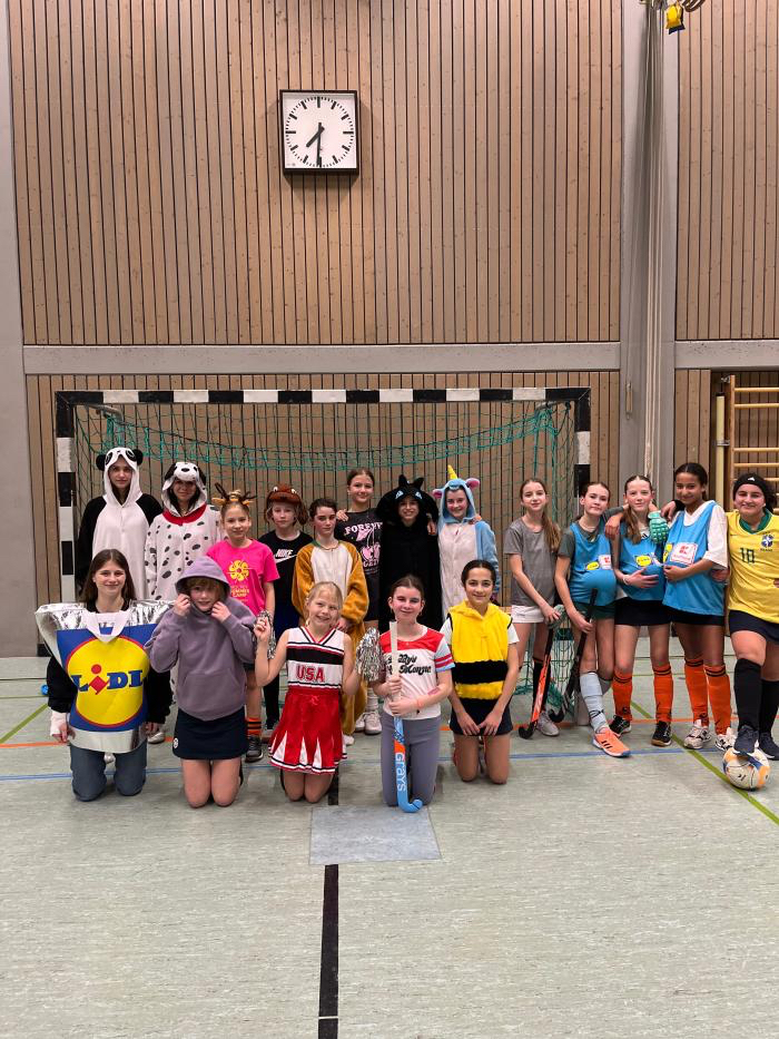 U12w Abschlusstraining Halle25